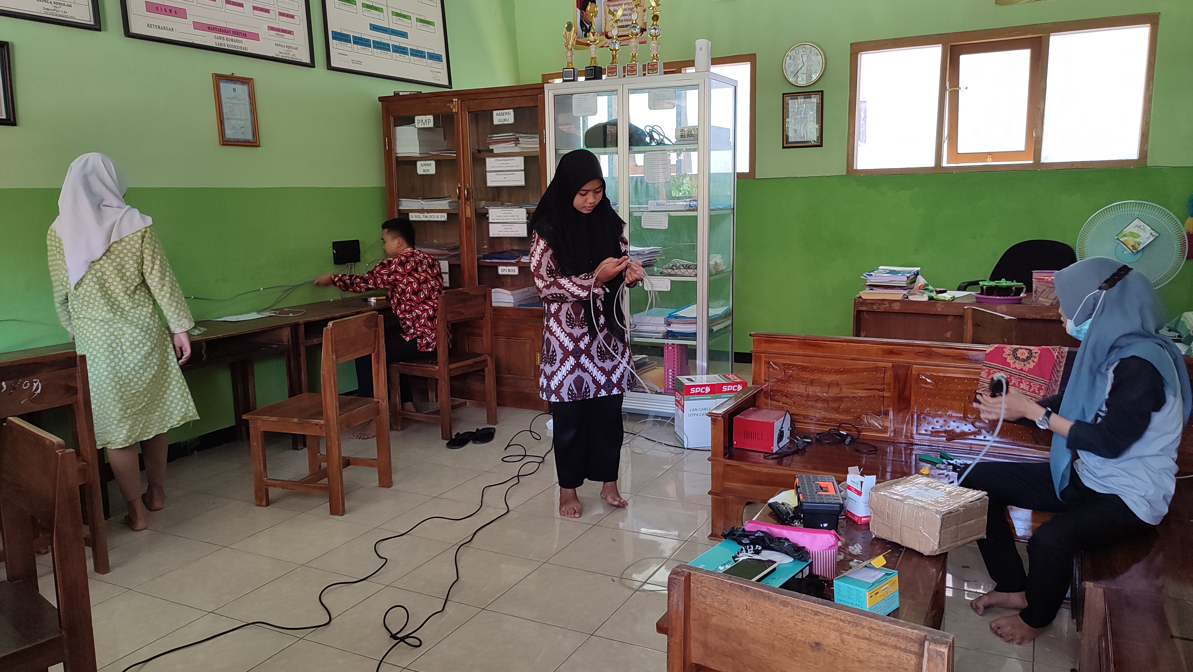 Perbaikan dan Optimalisasi Laboratorium Komputer