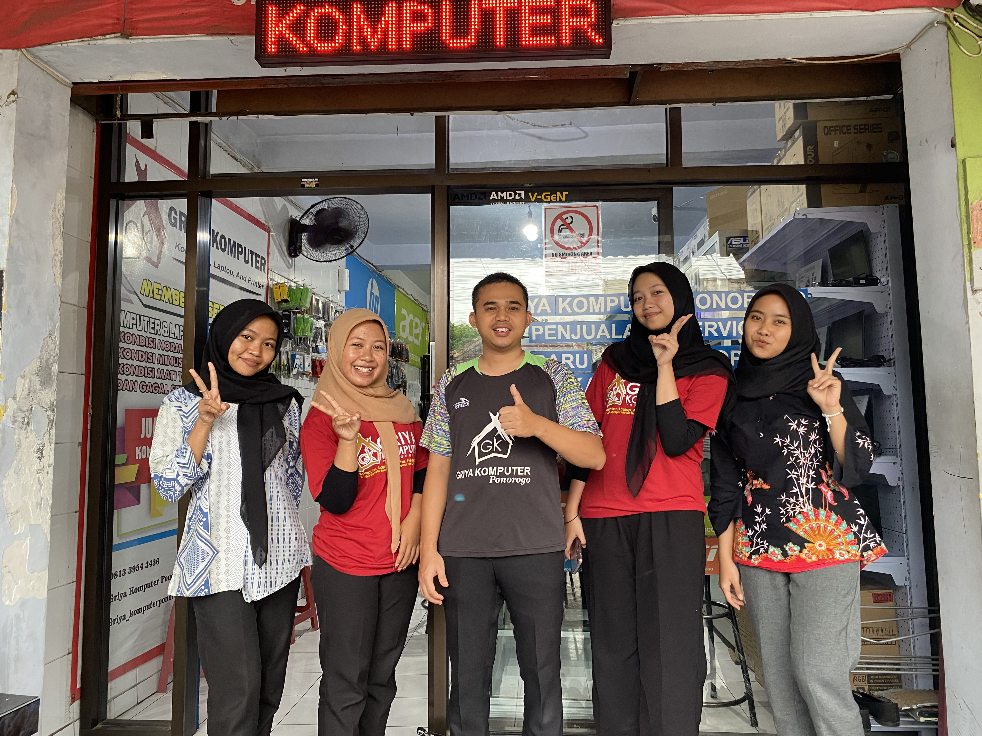 Pelepasan Siswa Magang SMK Kihajar Dewantara Ponorogo