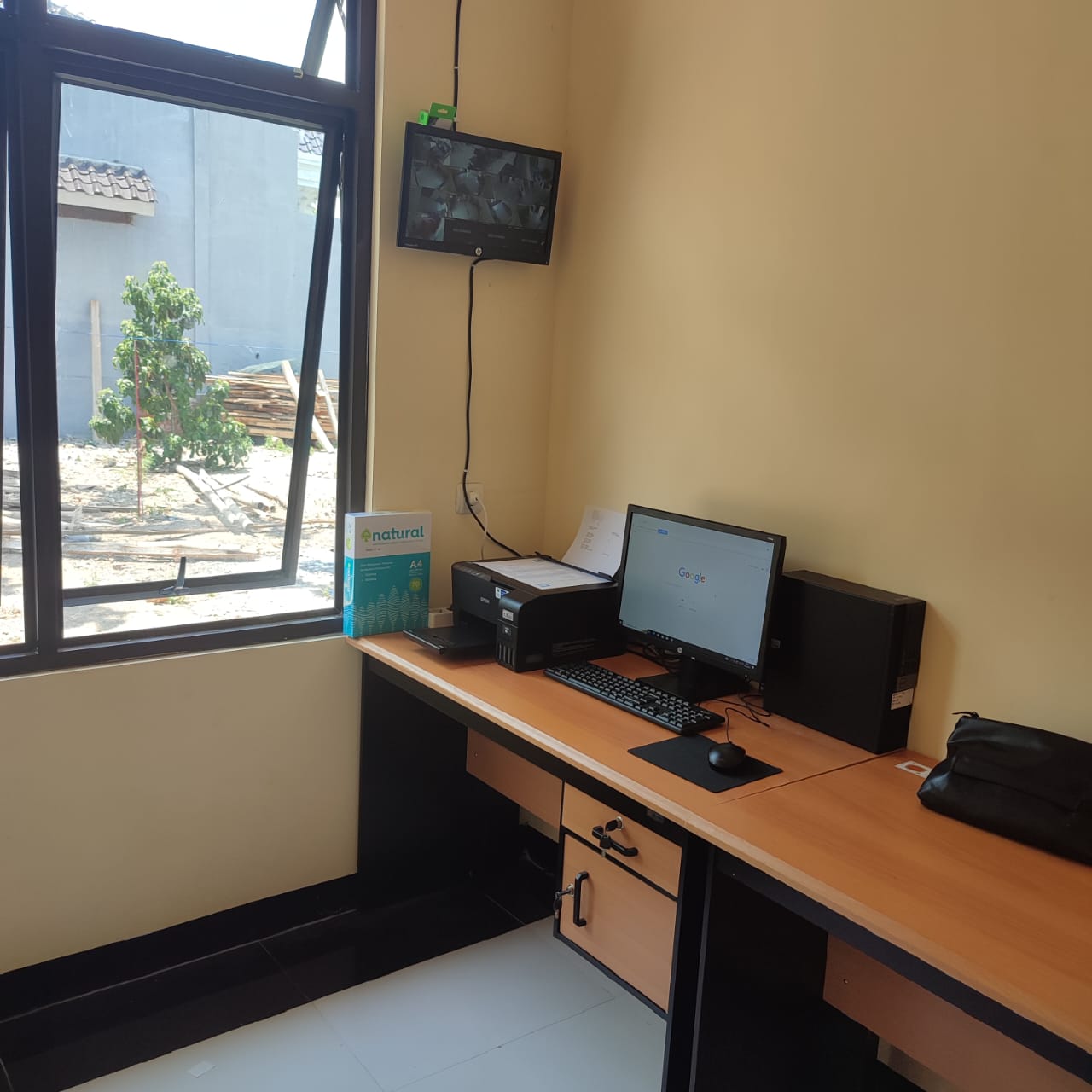 Pemasangan Komputer di Kantor Badan Gizi Nasional Polorejo Ponorogo